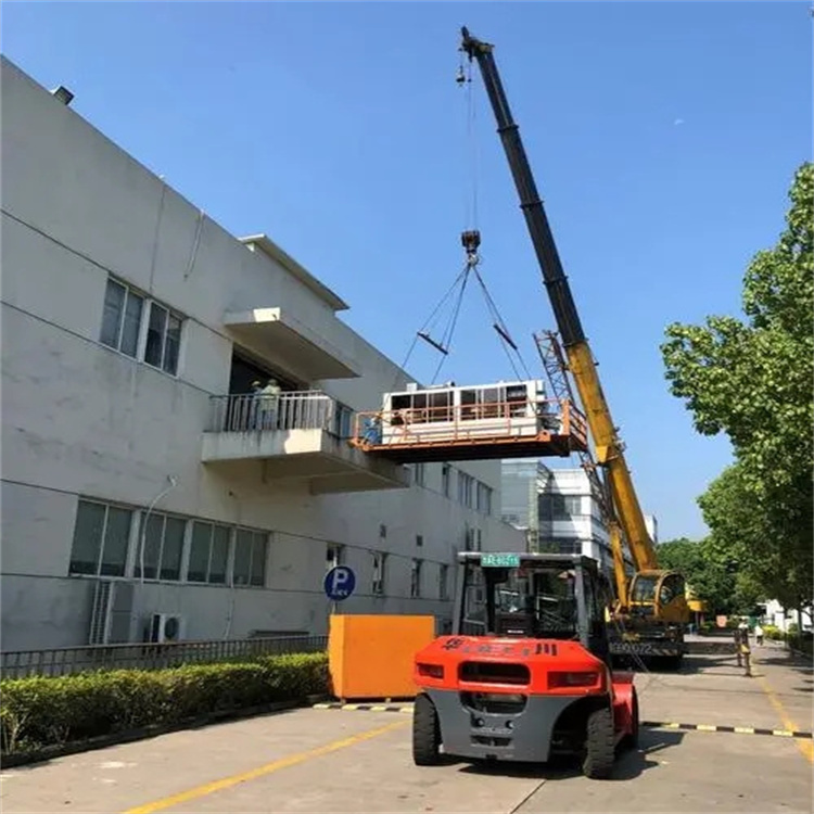 金湾小型吊车出租电话