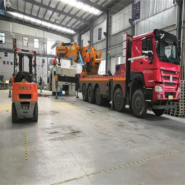 金湾浅谈吊车出租是如何预防零部件腐蚀的