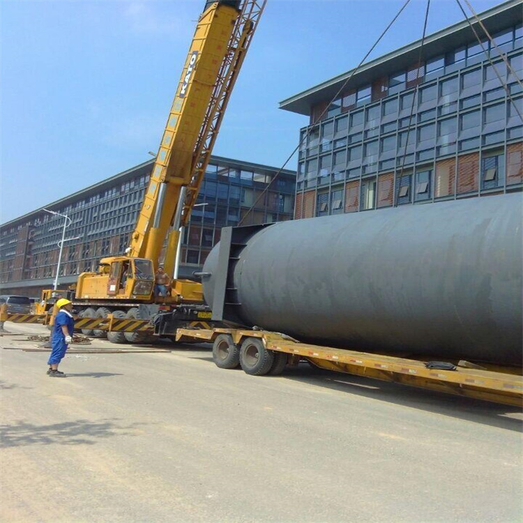 金湾为什么选择我们公司租赁大型吊车？