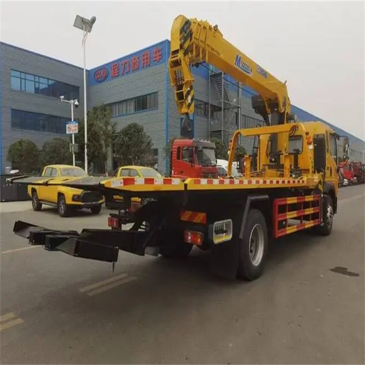 金湾附近小随车吊出租电话，轻松解决搬运烦恼