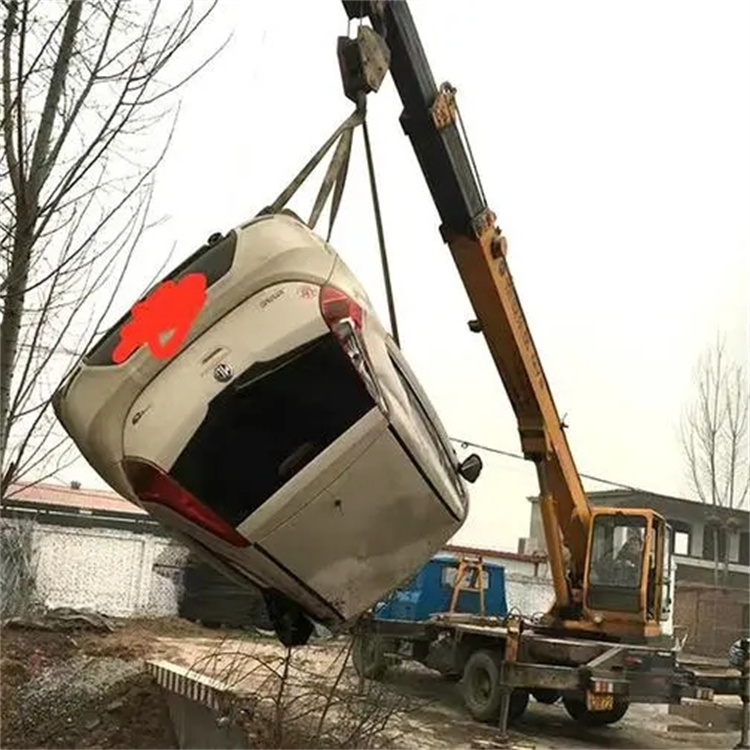 金湾随时待命，吊车24小时道路救援服务全解析