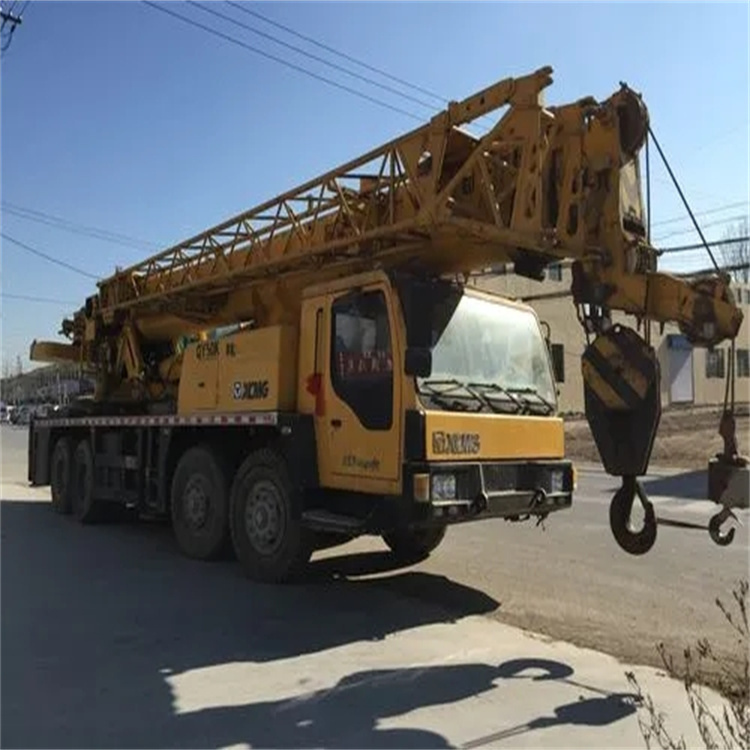 金湾哪里有专业吊车出租